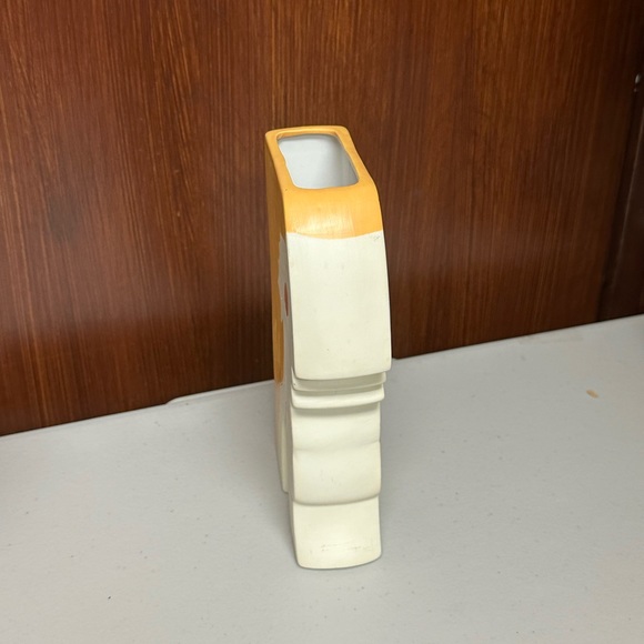 Modern Ceramic Flower Vase Blonde Girl Face Design - Picture 7 of 12